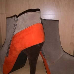 Ladies platform shoes